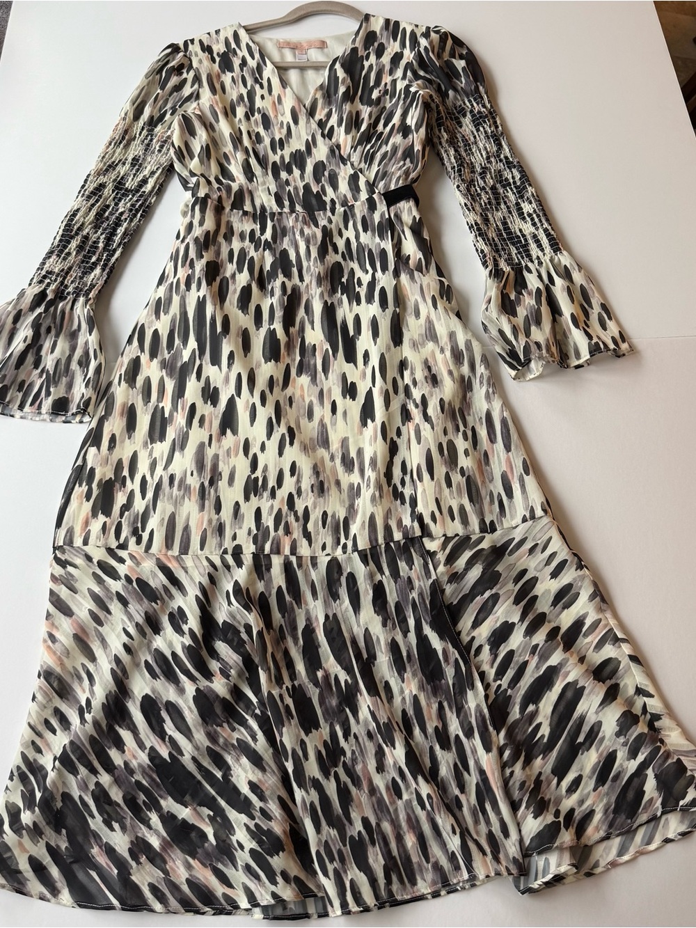 Silk Hutch brand Cream, Black and Soft Pink Long Sleeve Wrap Midi Dress w/ties